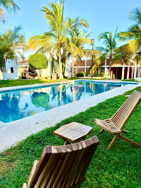 Georgia House Condominium with pool in San Carlos - Image 1