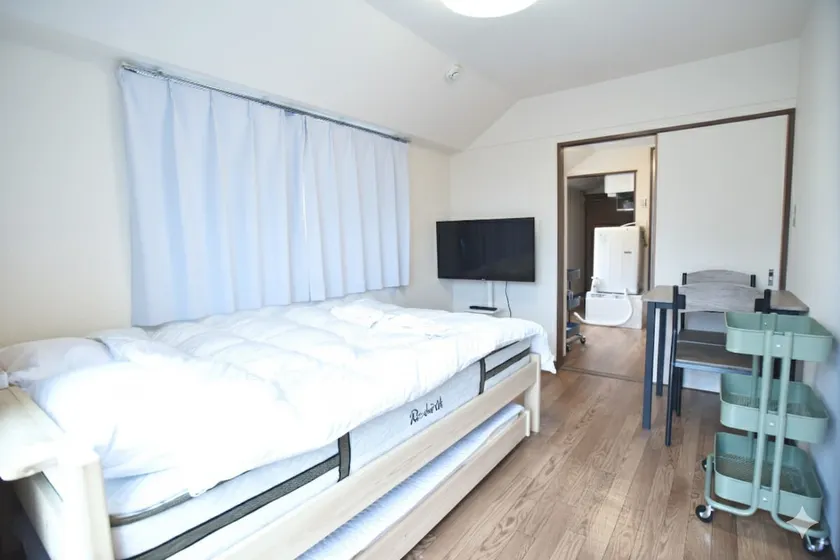 Setagaya Ward Sangenjaya, condominium type, quiet residential area, up to 3 people, free wifi - Image 1