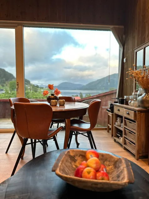 Architectural gem with fjord view - Image 1