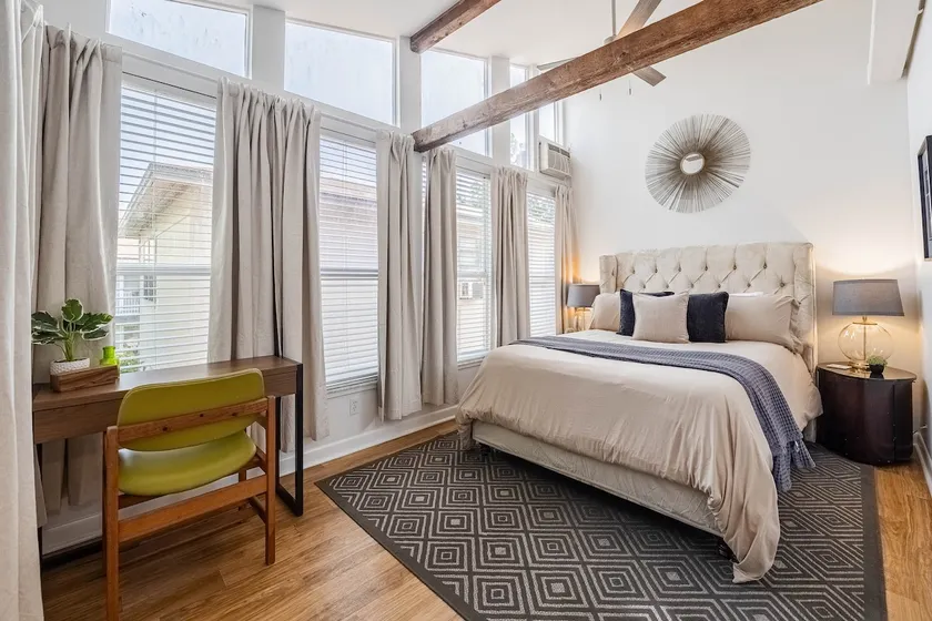 The Loft at Raintree - Image 1
