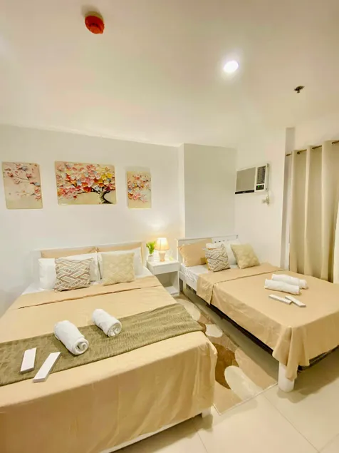 Kozzy Loft Sitari Condominium - Image 1