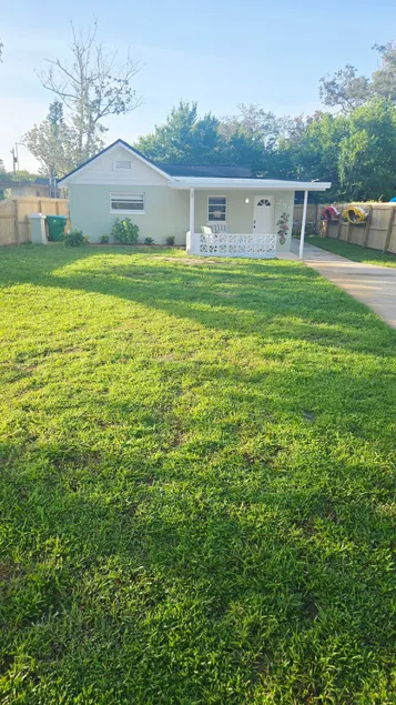 Coastal Sage Cottage - Image 1