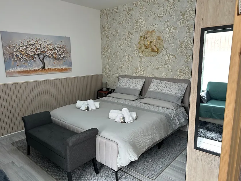 Studio apartment in Fossato di Vico - Image 1