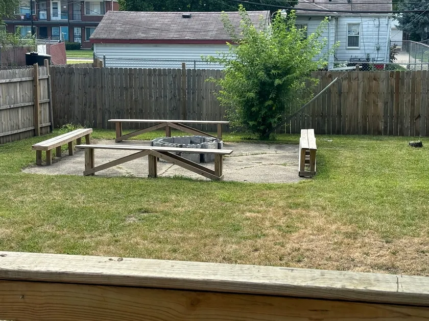 Spacious yard 420 friendly - Image 1