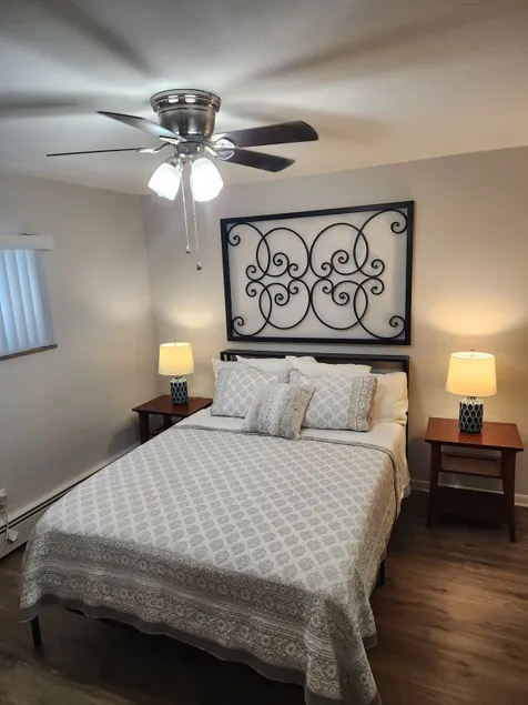 Convenient 1 BR, sleeps 4, well equipped kitchen - Image 1