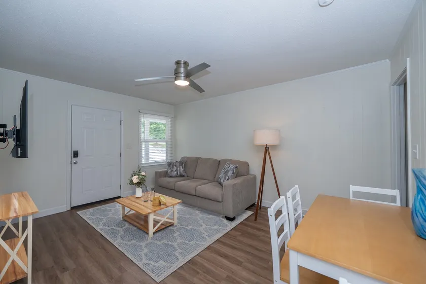 Tiger Town Retreat -Comfy & Cozy - Image 1