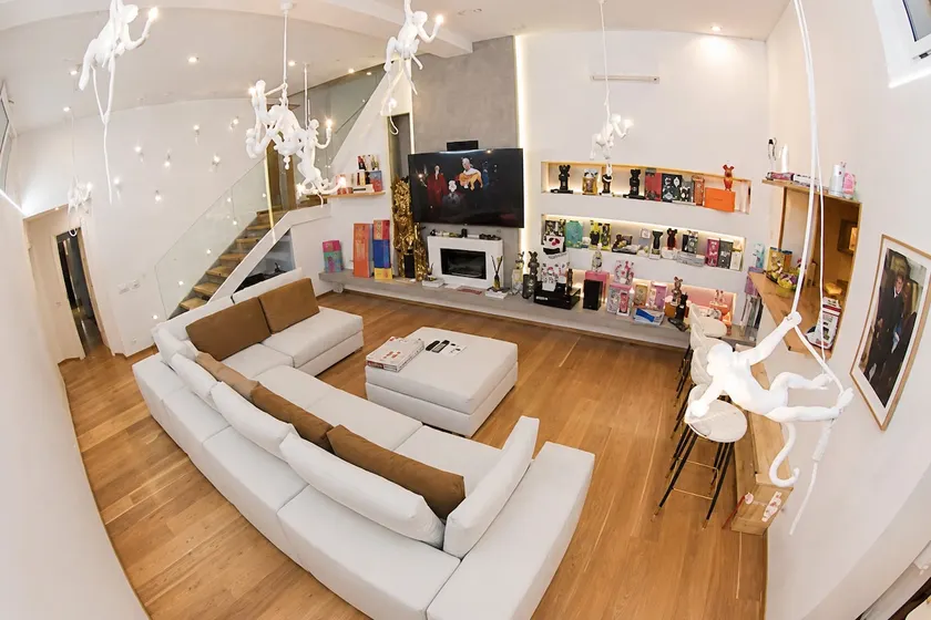 Milan Luxury Loft with Sauna & Jacuzzi - Image 1