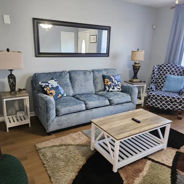 Perfect Location | Peaceful 4BR Country Retreat! - Image 1