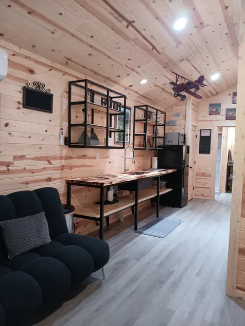 Coal Mountain Resort - Cabin 1 - Image 1