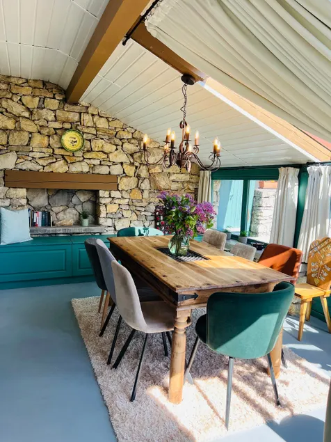 Countryhouse by the Creek - Image 1