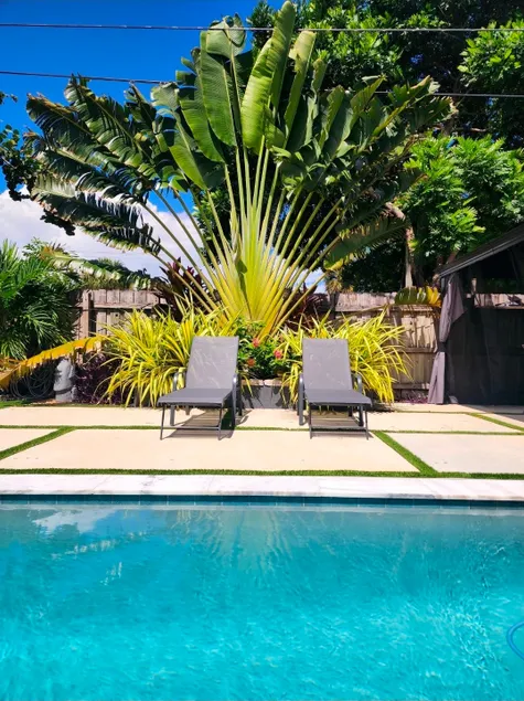 Pirates Paradise 3BR Saltwater Pool & Sauna - Image 1