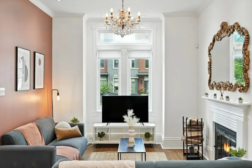 3BR Corktown Home | Sleeps 10 | Pets Welcome! - Image 1