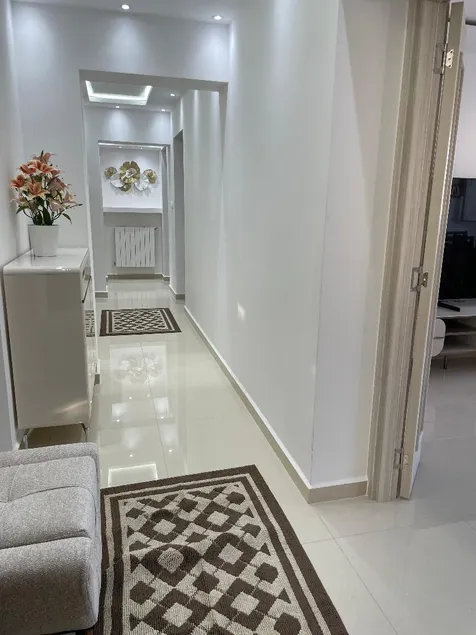 Chic Bab Ezzouar apartment - 5 min from the airport - Image 1