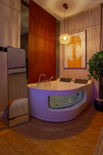 Studio with Jacuzzi 206 - Image 1
