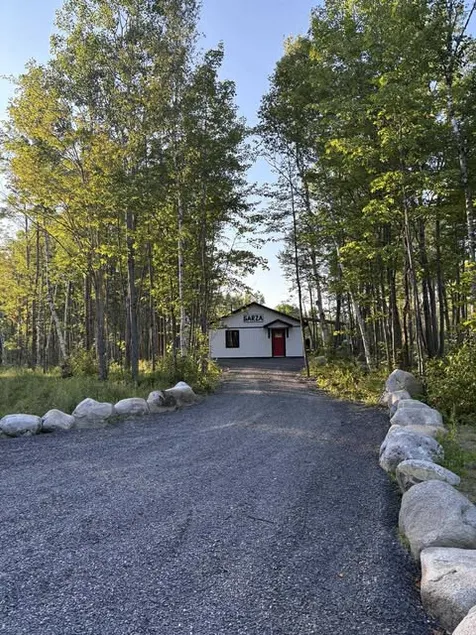 Domaine Chalets Lau-Gi (6 chalets) - The Garza - Image 1