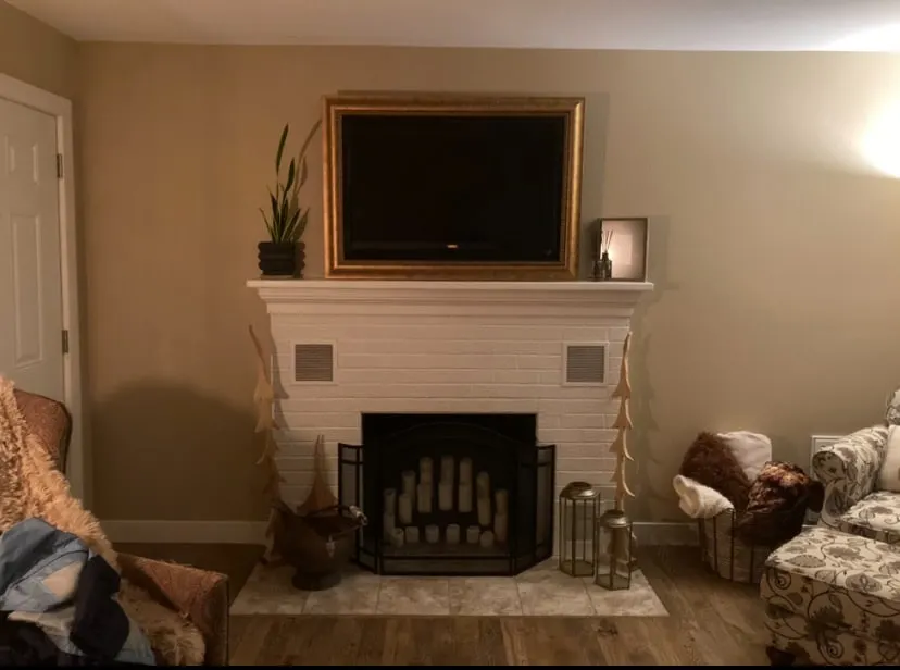 The Corner Cottage - Image 1