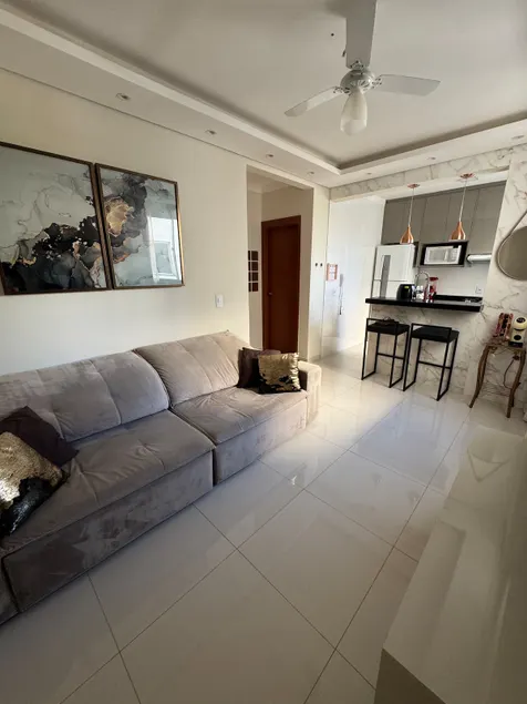 High-end furnished apartment - Image 1
