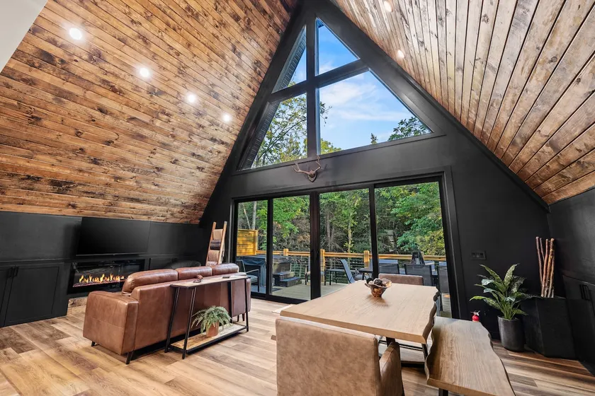 Luxury A-Frame*Hot-tub*Firepit - Image 1