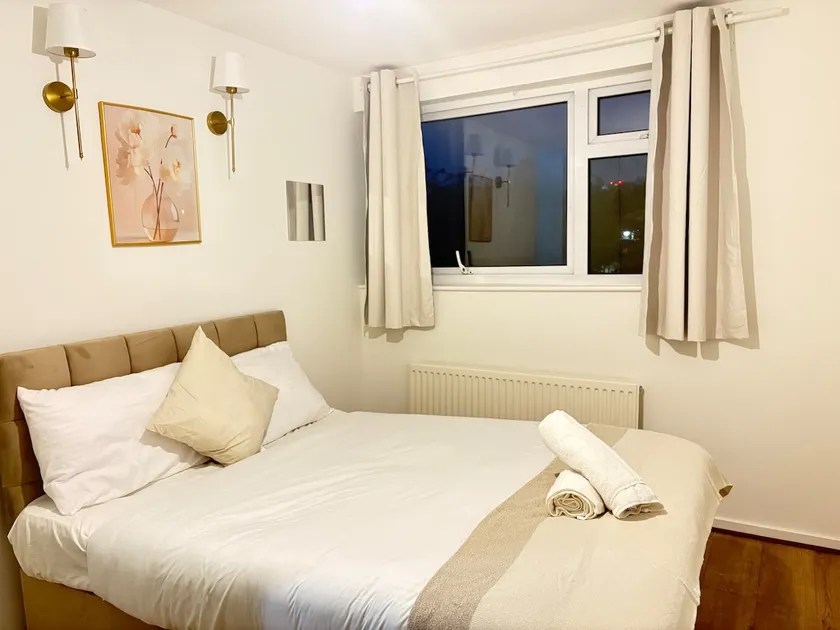 Excel & London City Airport 3bed Garden Retreat - Image 1