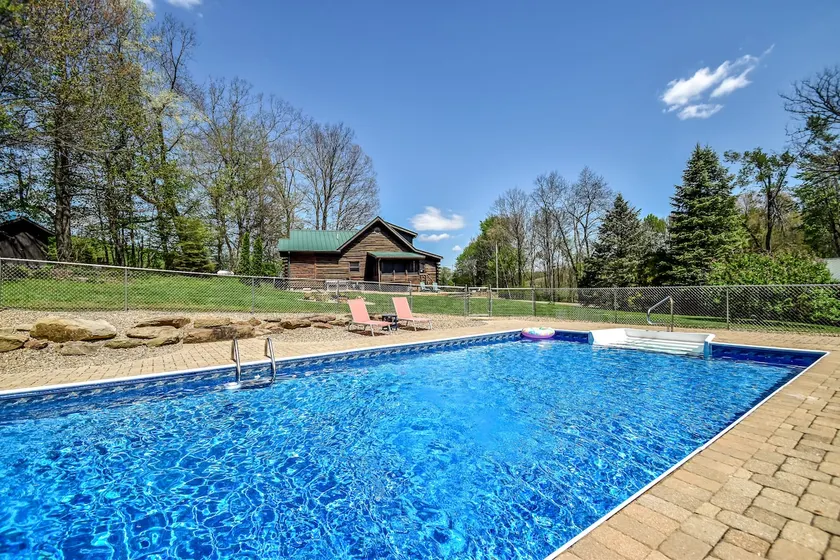Alibi Cabin | Pool, Hot Tub & Trails | 17 Acres - Image 1