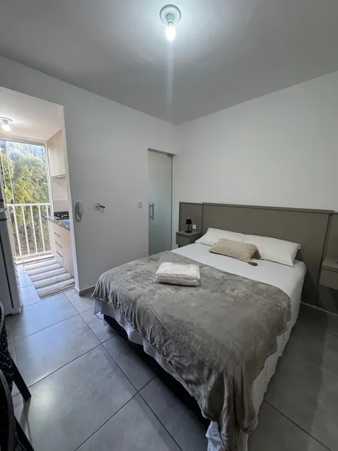 Comfortable flat near downtown Sjdr - Image 1