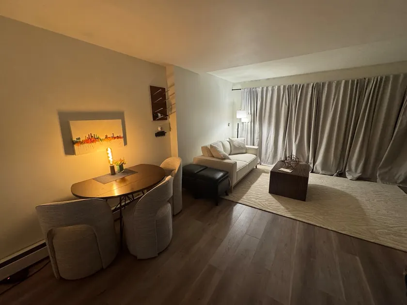 Garrison apartment - Image 1