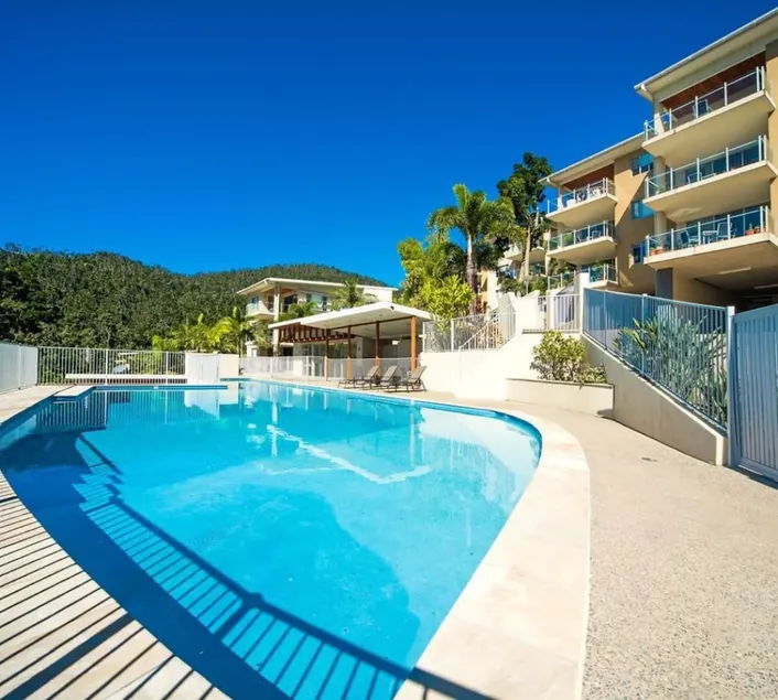 Airlie Summit Apartments - Image 1