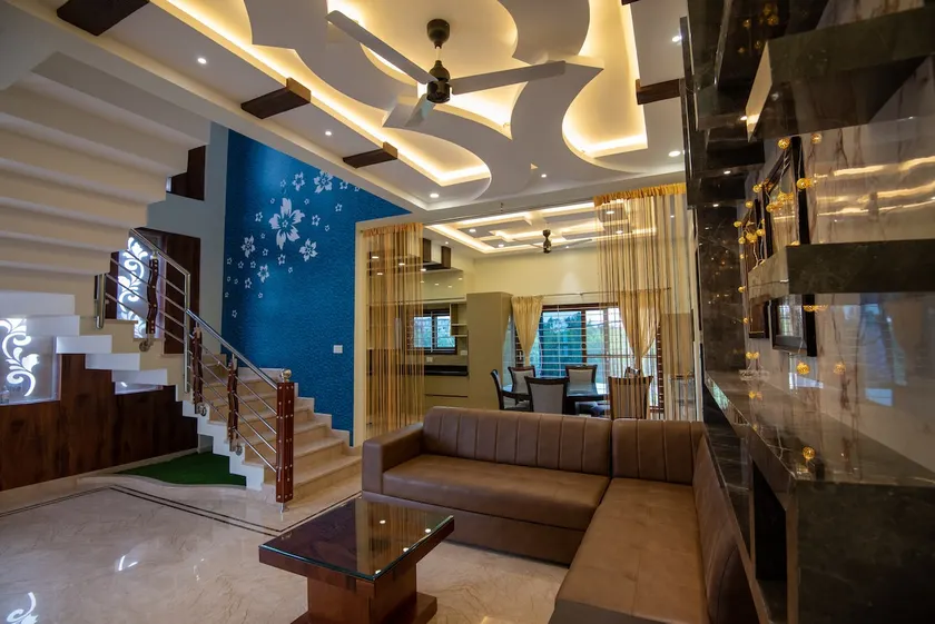 Cascade Villa Spacious 5BHK Luxury  Villa - Image 1