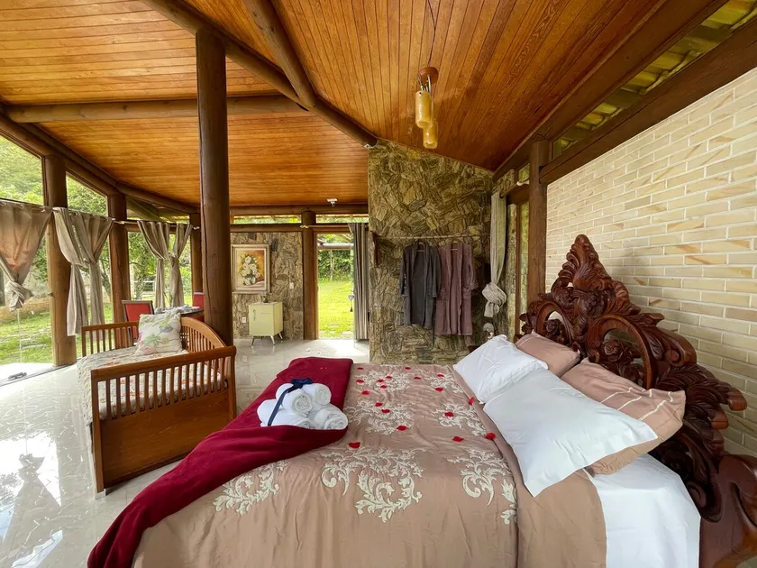 Romance in a rustic chalet - 35 min Pedra Azul - Image 1