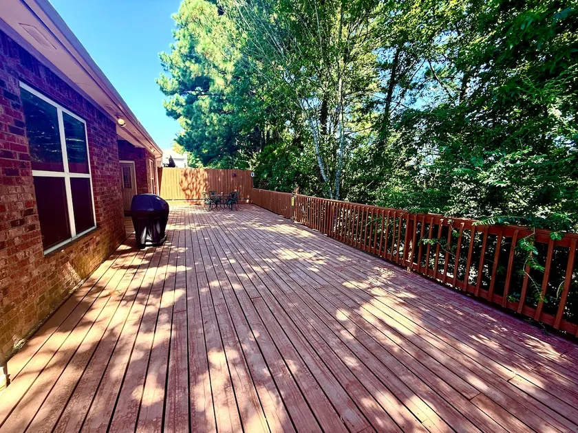 The Nut House - Image 1