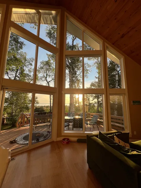 Four season Home on Gull Lake - Image 1