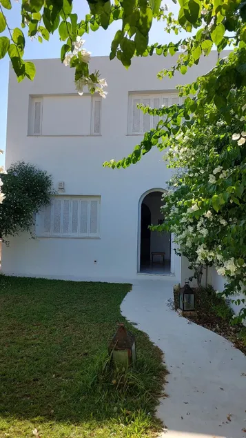 Beautiful Sidi Mehrsi Waterfront House - Image 1