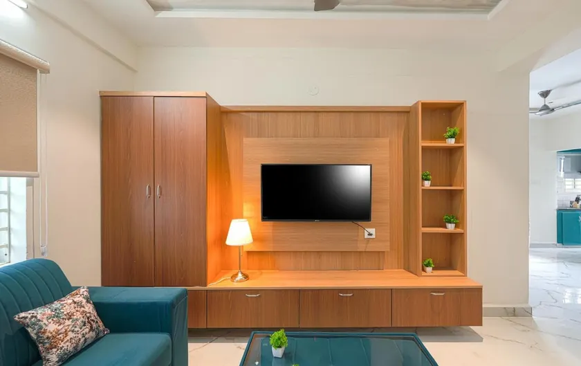 Skyla Luxurio Service Apartments - Image 1