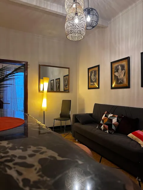 3-bedroom central close Fiera- PellicceriaSuperior - Image 1