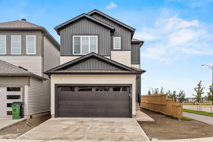 Brand New West End Luxury | Centralized AC - Image 1