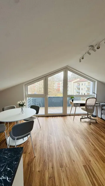 Luxury Apartment in Böblingen - Image 1