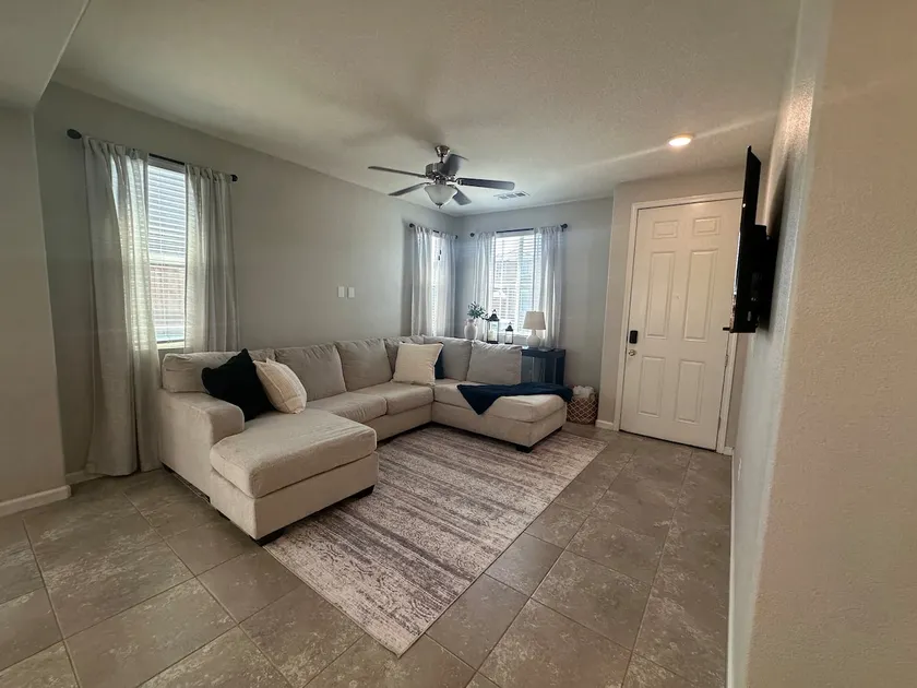 Bright & Modern 3BR Home - Image 1