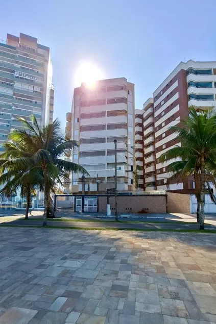 Beachfront • Sea View • Balcony • Garage - Image 1