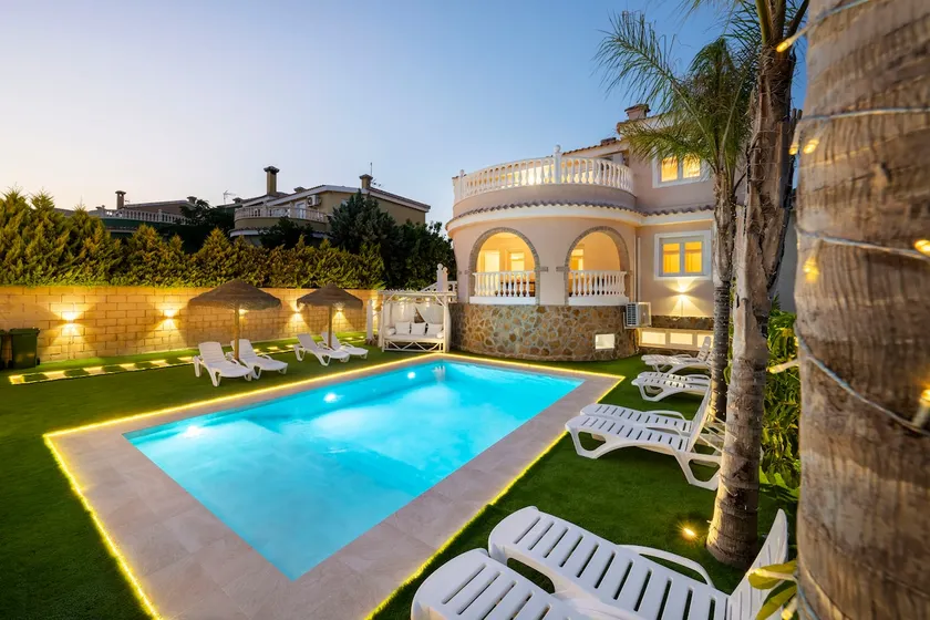 Luxury Villa Paradise Alicante - Image 1