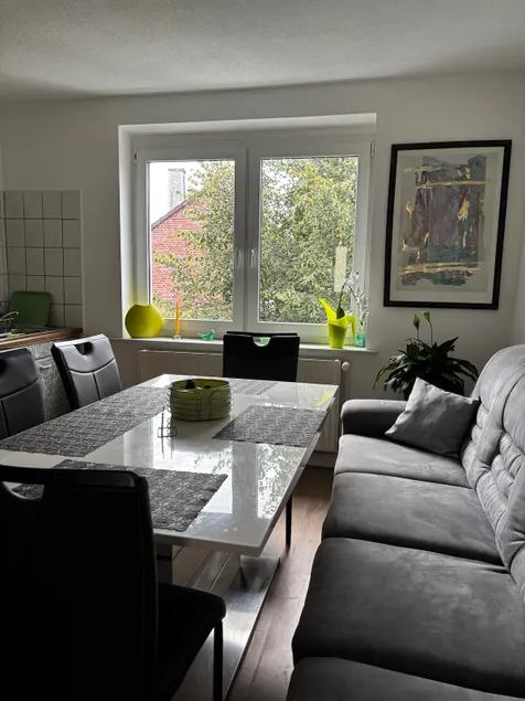 Apartment near the city center - Image 1