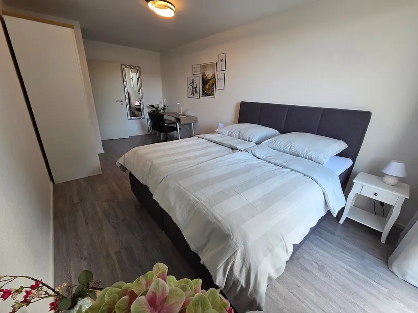 3-room apartment with balcony - Image 1