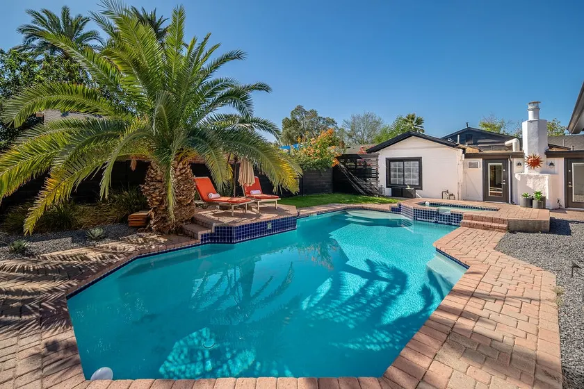 *NEW* Palm Haven Central Phoenix Getaway - Image 1