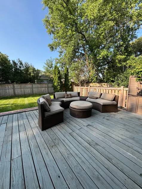 Aurora, King Beds, Smart TV’s, Serene, Spacious - Image 1