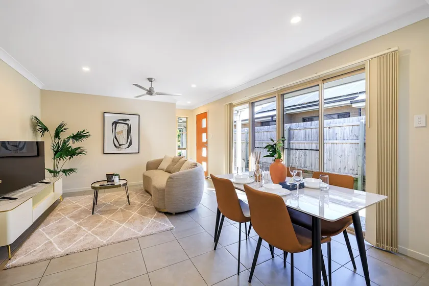 Bright 2BR Escape: Netflix & Wi‑Fi Near Theme Park - Image 1