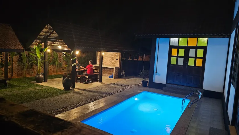 Villa Samangkuk Private Pool WiFi 10pax - Image 1