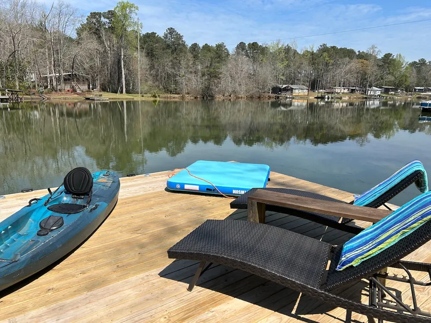 Driftwood Lodge on Lake Harding - On Quiet Cove - Image 1