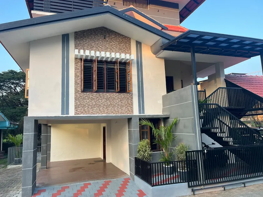 Ragaveena, your home away from home - Image 1