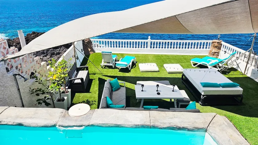 La Casa del Mar - Beachfront getaway - Image 1