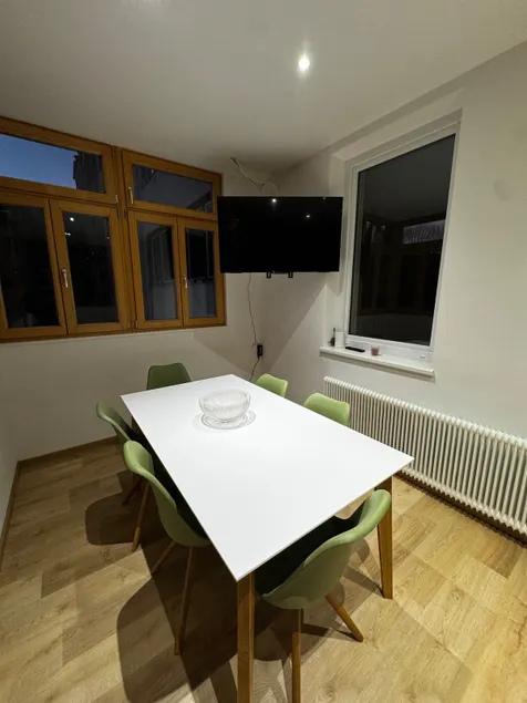 Central Apartment in Ground Floor - Image 1