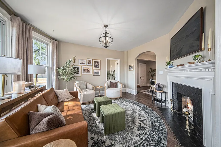 Historic District Gem - Luxe 2BR with parking - Image 1